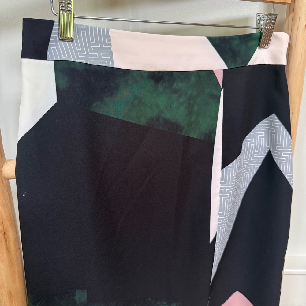 Ted Baker London Roxane Geometric Abstract Pencil Skirt Black Green Pink Size 2 - Picture 2 of 7